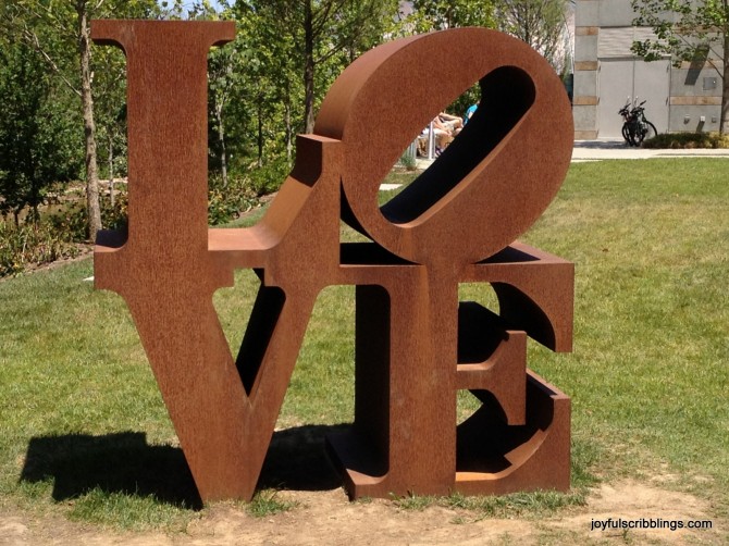 #love sculpture
