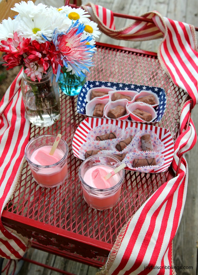 Easy Entertaining with Mars Frozen Treats