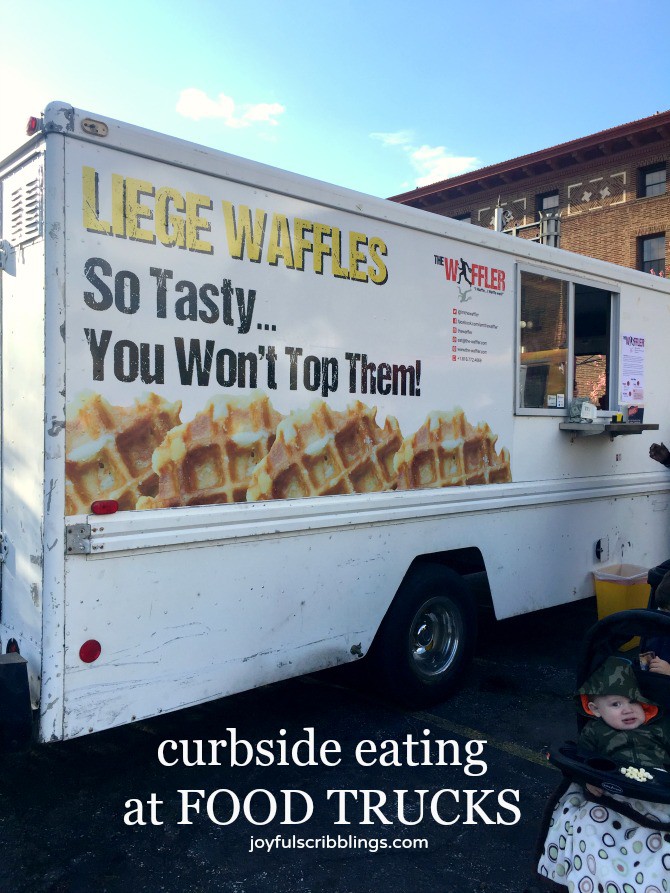 Curbside Eating at Food Trucks